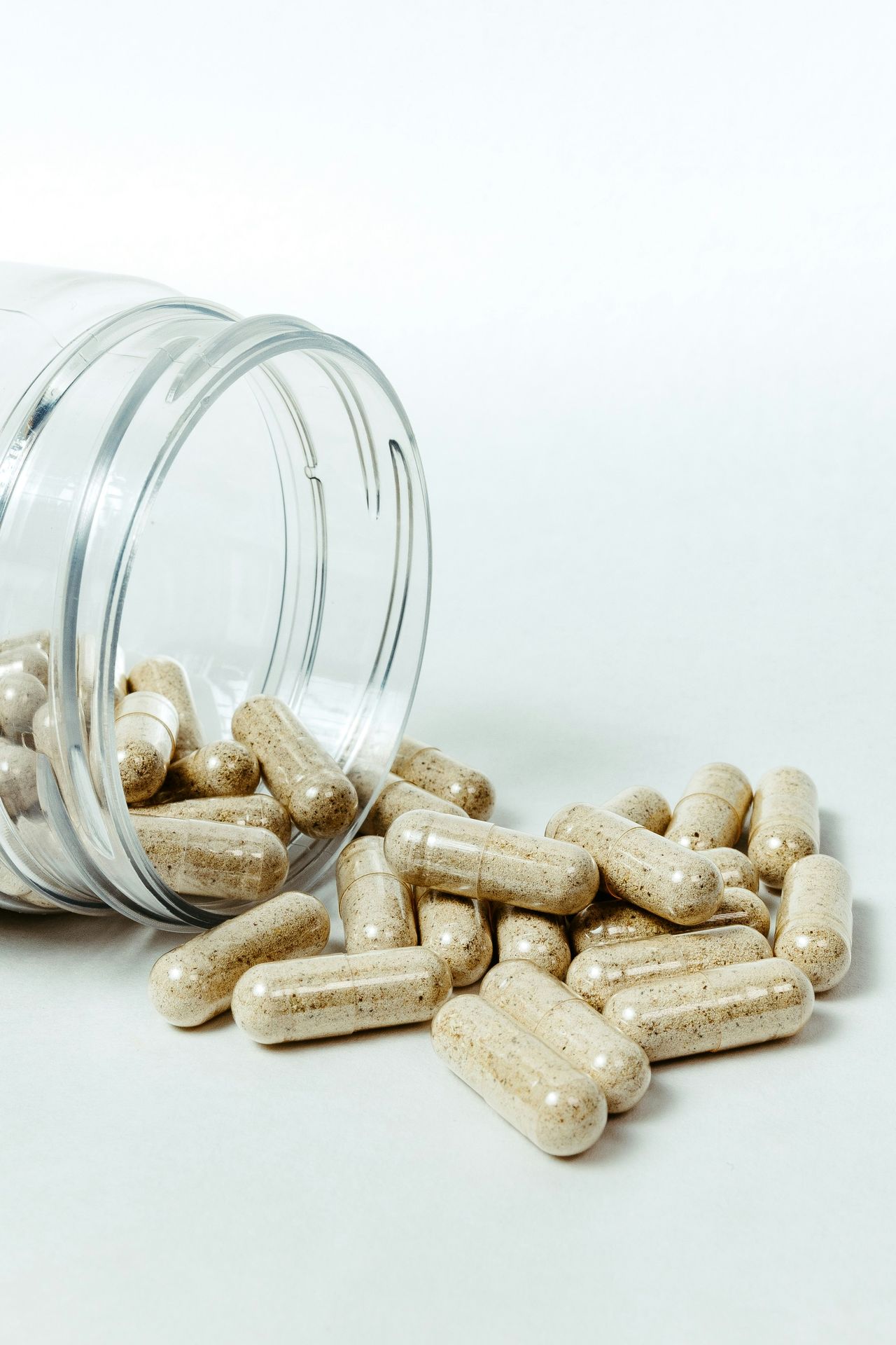 Clear vegetarian capsules with botanical powder fill